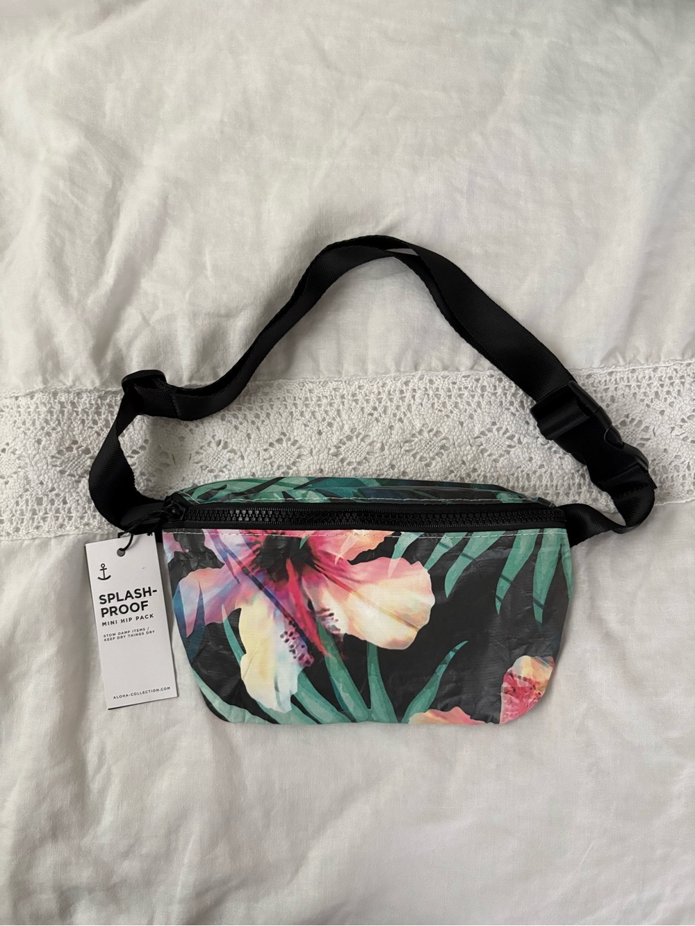NWT ALOHA Collection Mini Hip Pack | With Love From Paradise | Hibiscus Palm